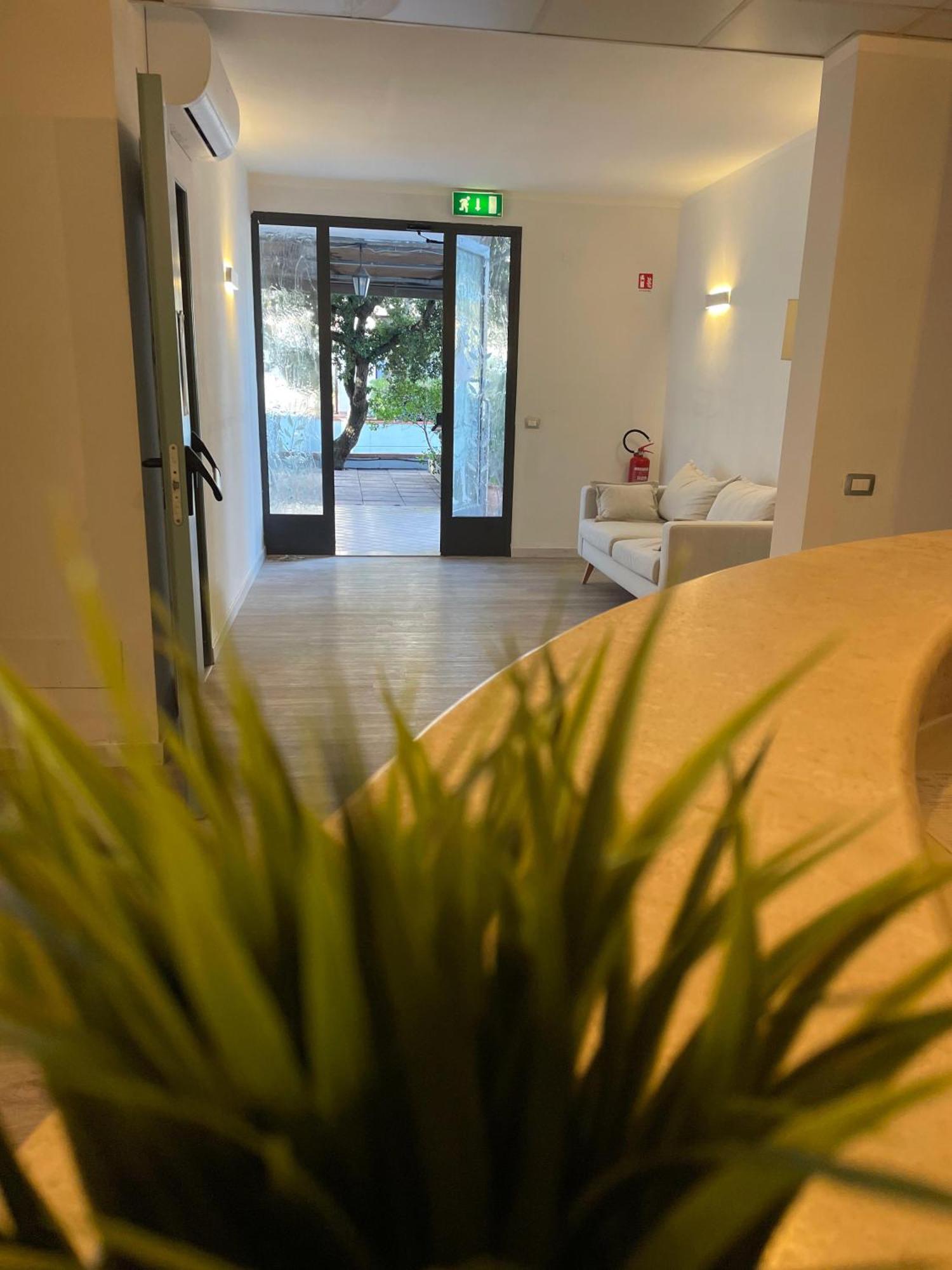 Hotel L'Etrusco - San Vincenzo Buitenkant foto