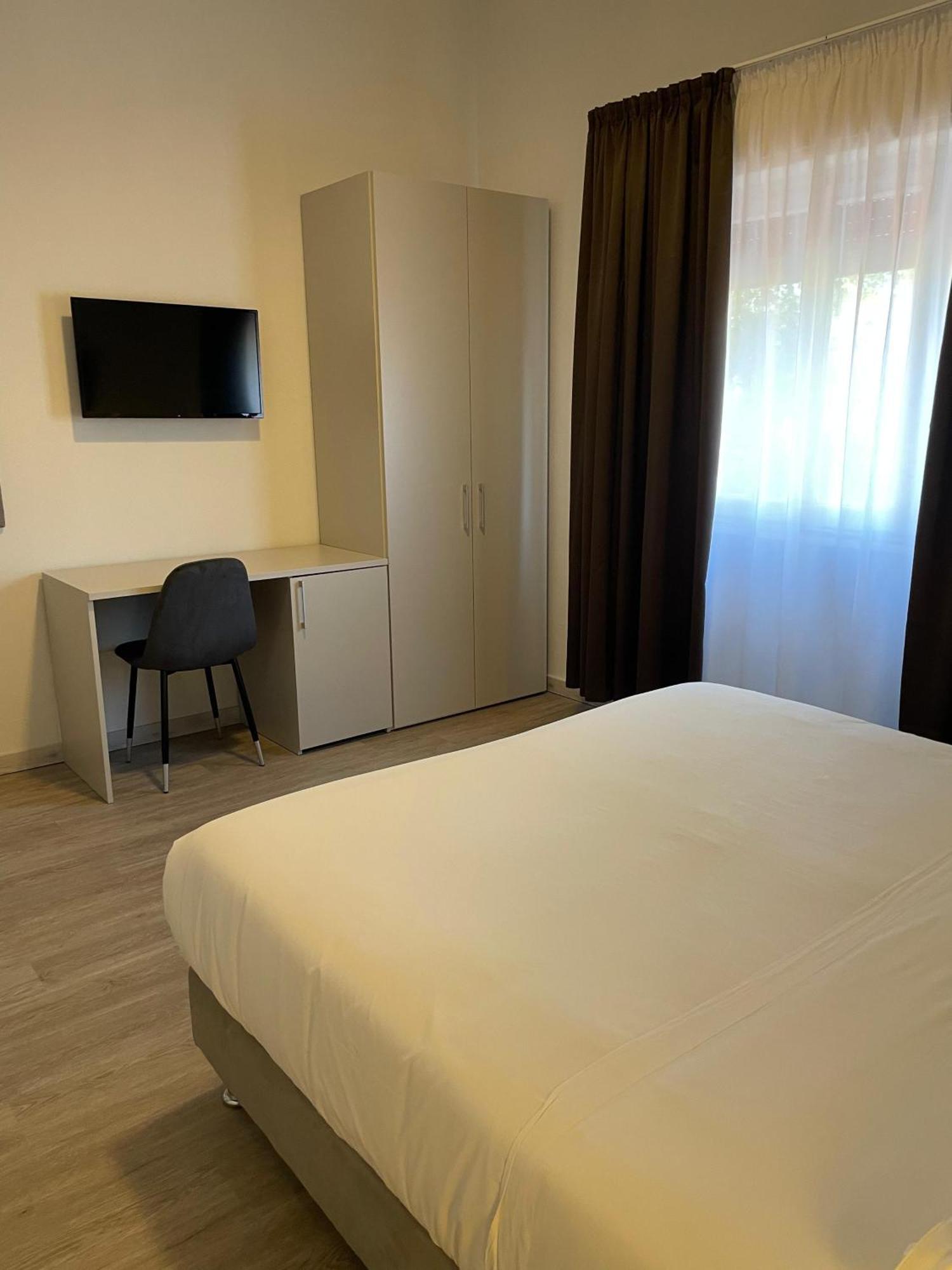 Hotel L'Etrusco - San Vincenzo Buitenkant foto